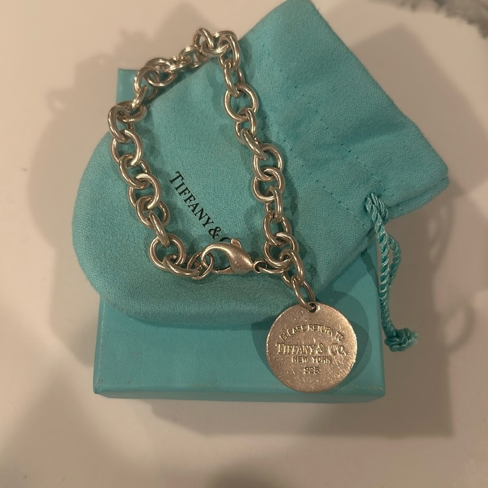 Tiffany & Co vintage round tag bracelet